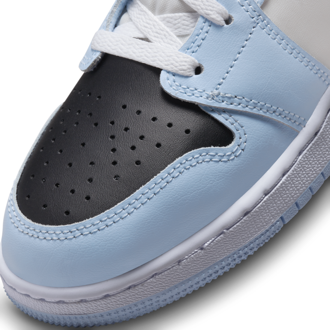 Air Jordan 1 Mid Ice Blue GS (2022)