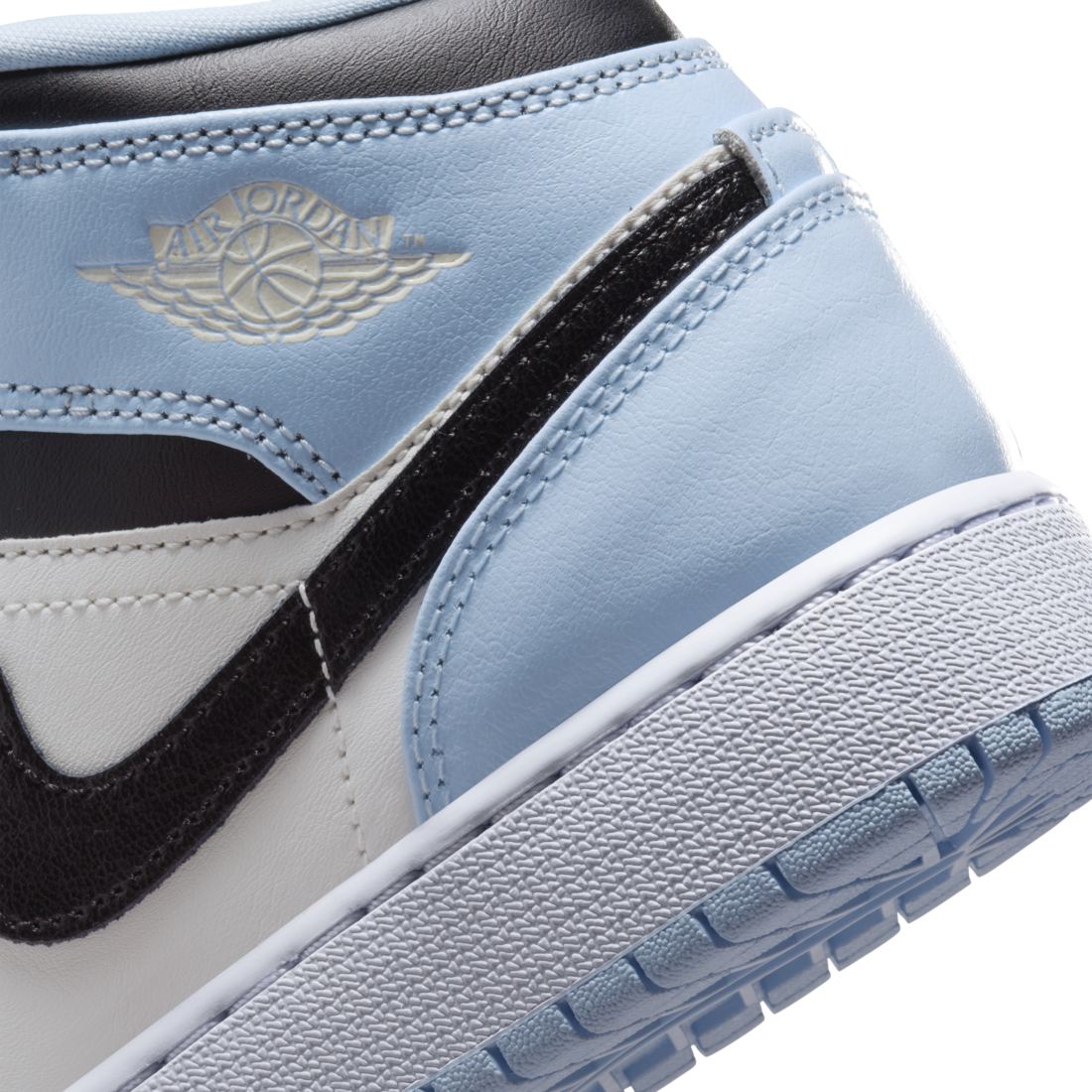 Air Jordan 1 Mid Ice Blue GS (2022)