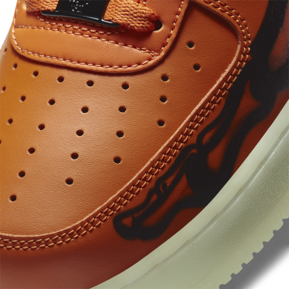 Nike Air Force 1 Low Orange Skeleton Halloween (2020)
