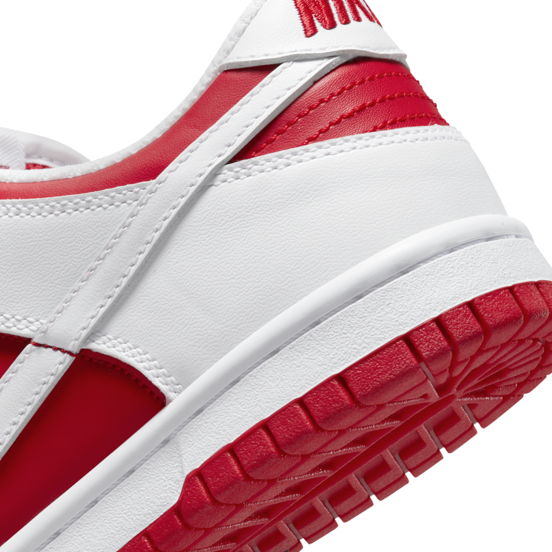 Nike Dunk Low Championship University Red