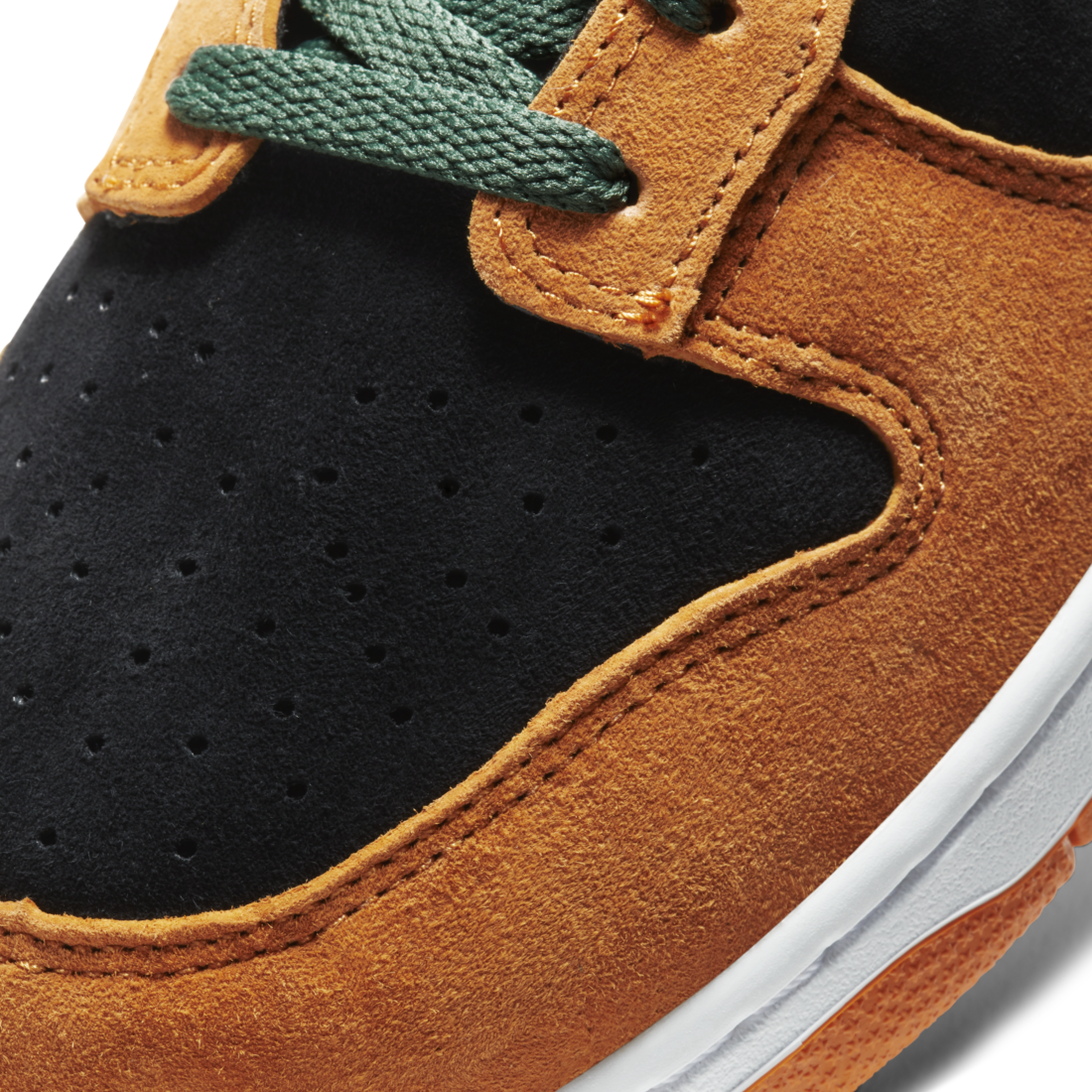 Nike Dunk Low Ceramic