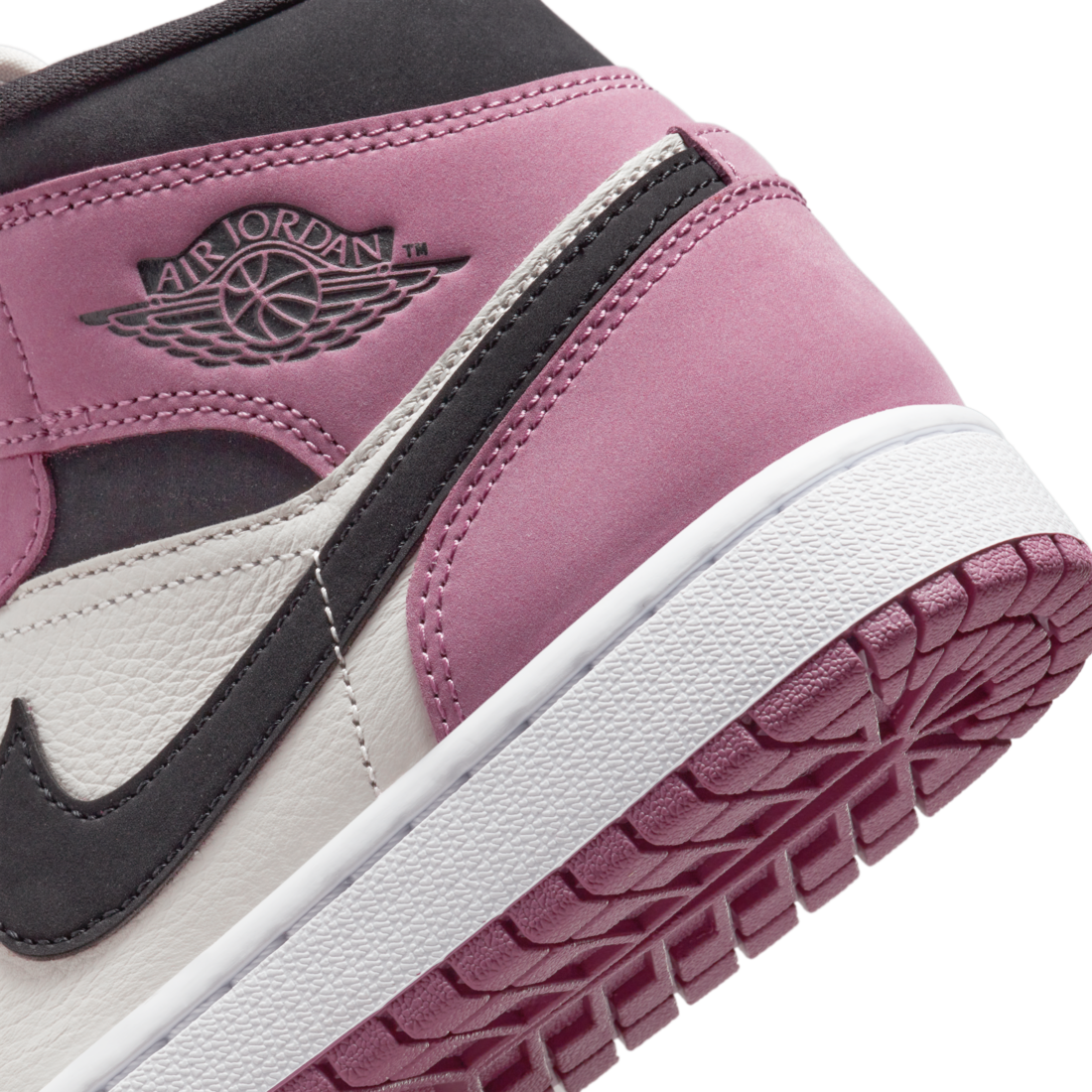 Jordan 1 Mid SE Light Mulberry