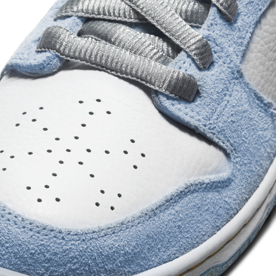 Nike SB Dunk Low Sean Cliver