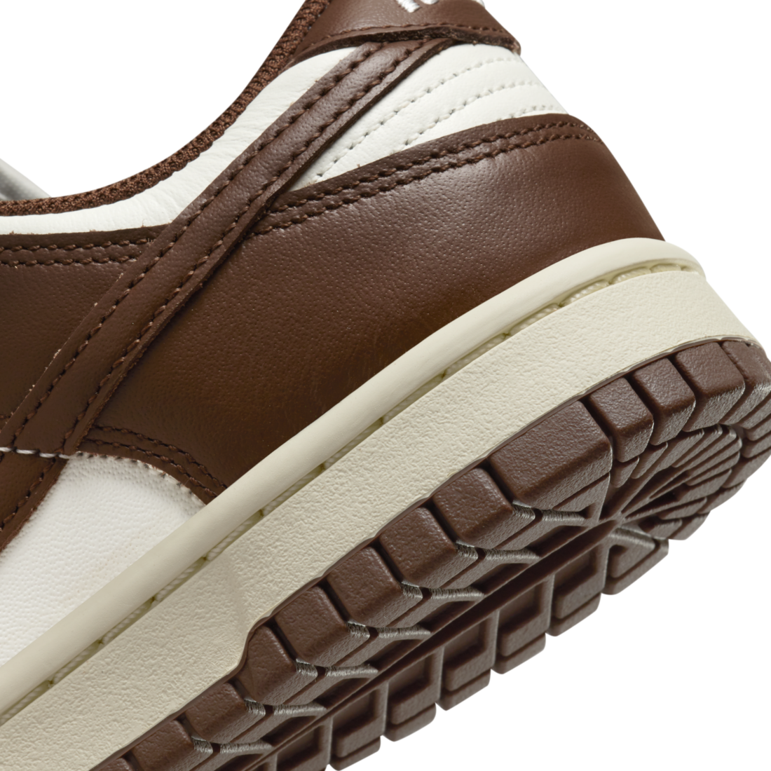 Nike Dunk Low Cacao Wow