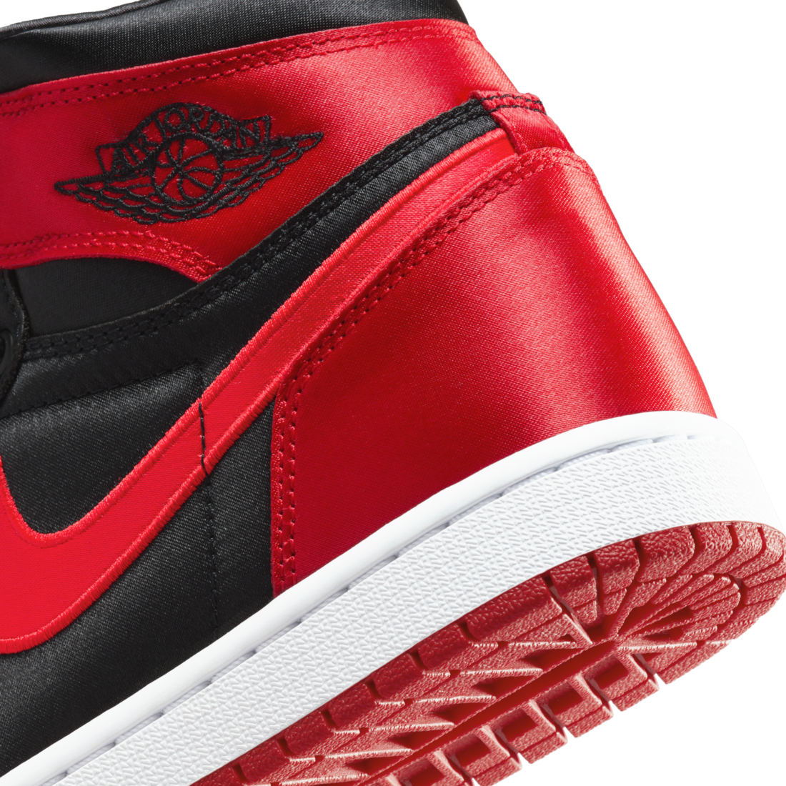 Air Jordan 1 Retro High OG Satin Bred (Women's)