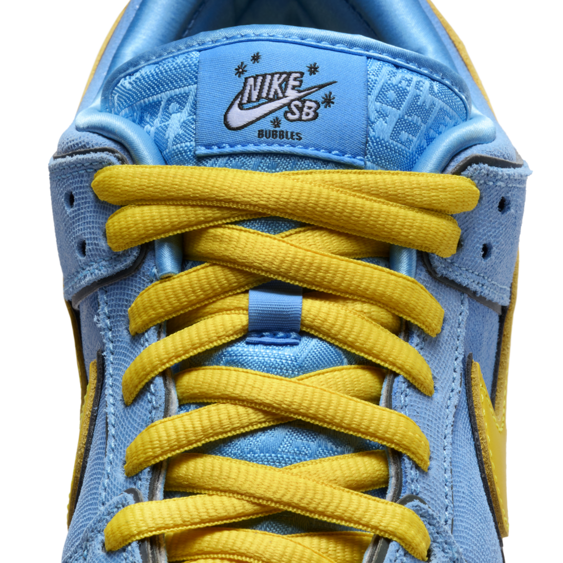 Nike SB Dunk Low Powerpuff Girl Bubbles Blue