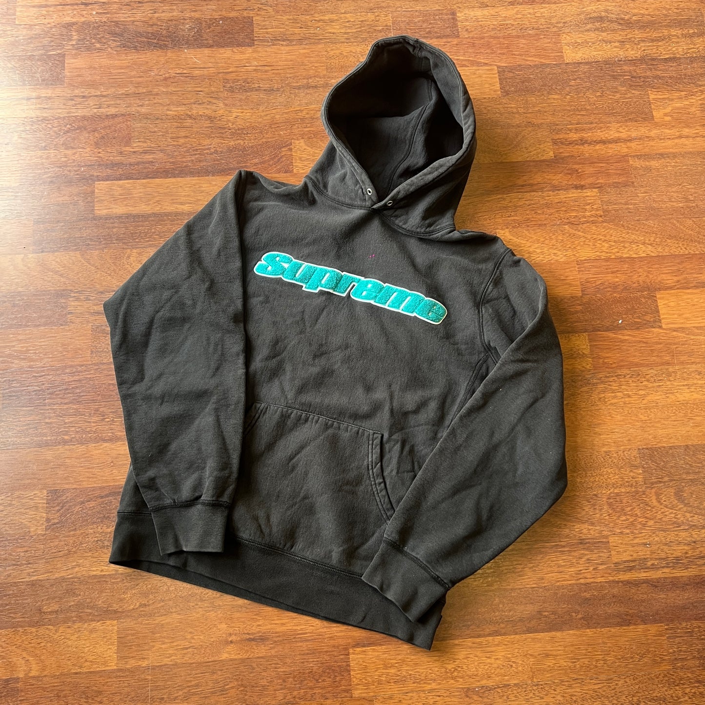 Supreme Chenille Hoodie Black Taglia L (Usata)