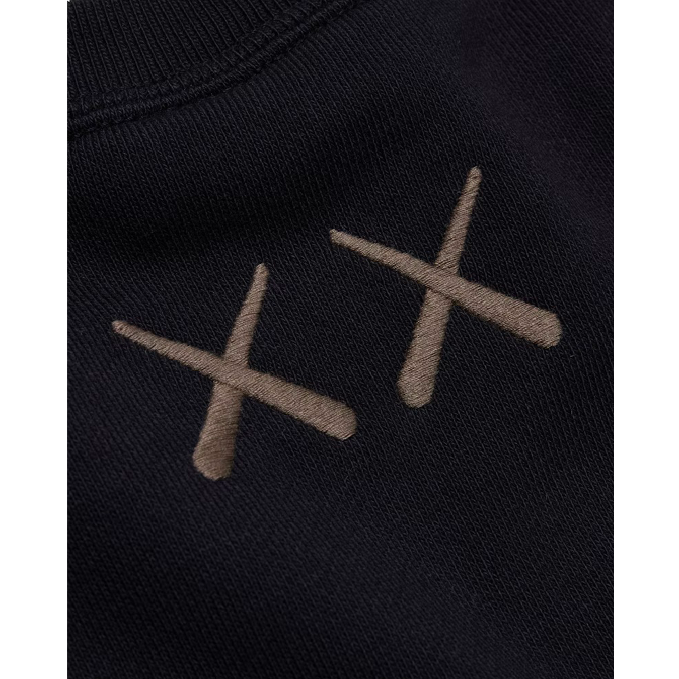 Kaws Uniqlo Longsleeve Sweatshirt Black 2023