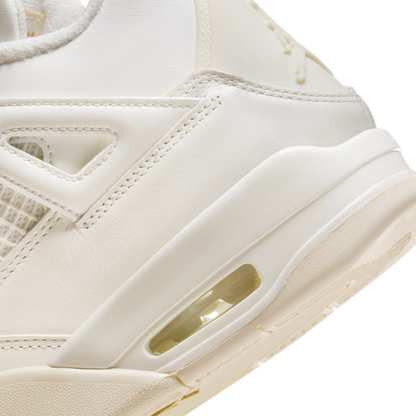 Air Jordan 4 Metallic Gold
