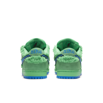 Nike SB Dunk Low Grateful Dead Bears Green
