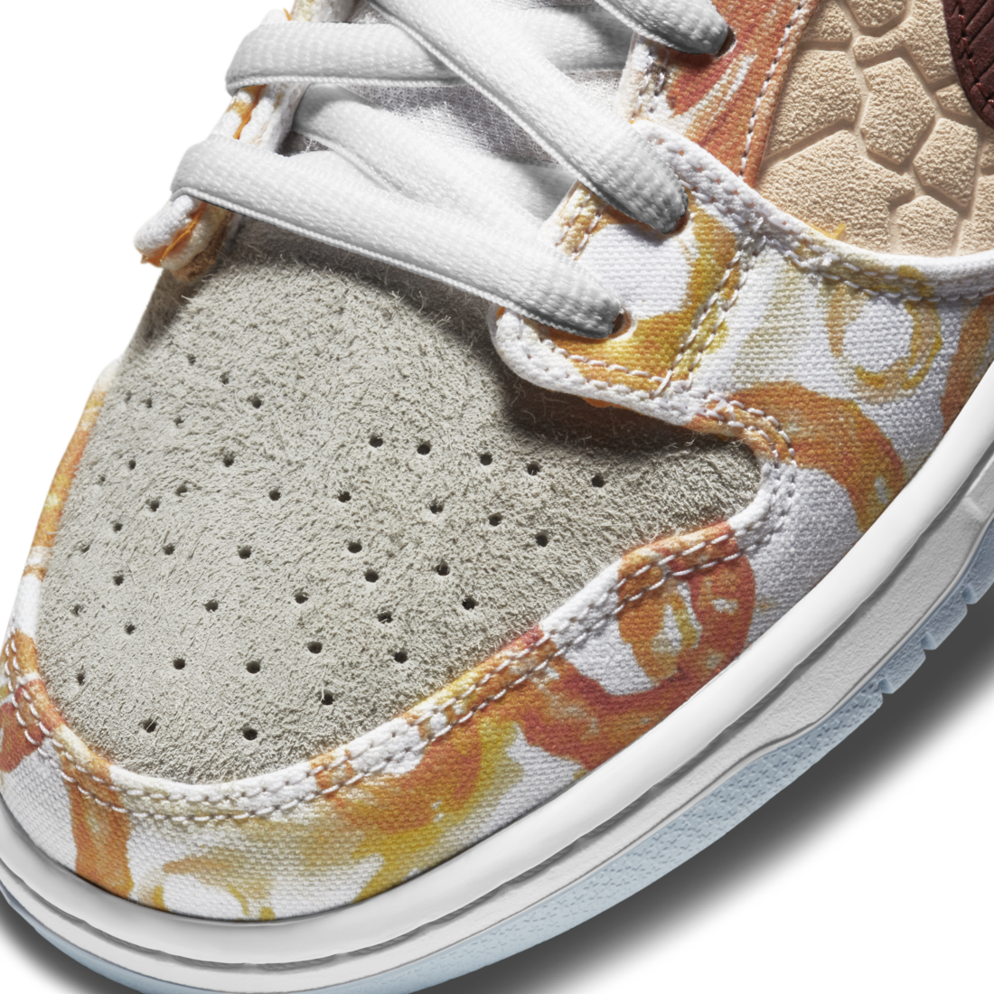 Nike SB Dunk Low Street Hawker (2021)