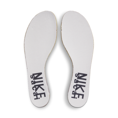 Nike Vaporwaffle sacai Sail Gum