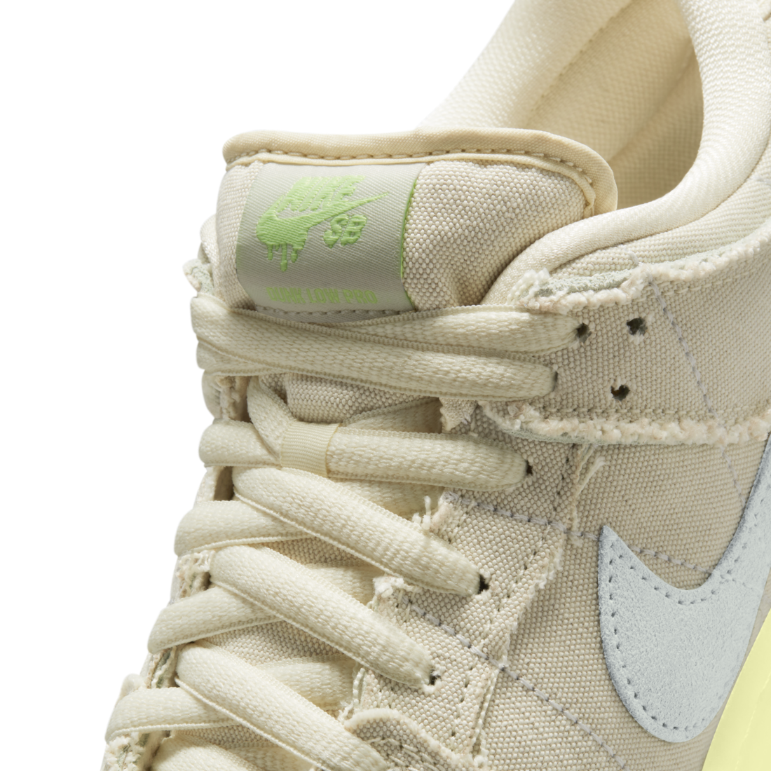 Nike SB Dunk Low Mummy