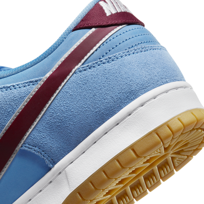 Nike SB Dunk Low Philadelphia Phillies