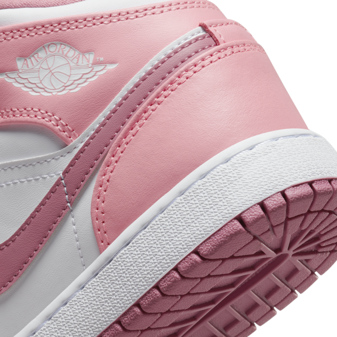 Air Jordan 1 Mid Valentine's Day GS (2023)