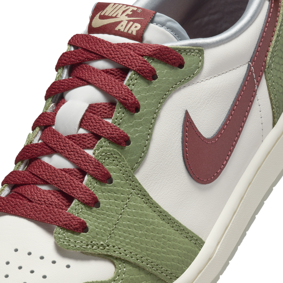 Air Jordan 1 Retro Low OG Year of the Dragon (2024)