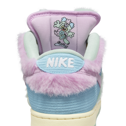 Nike SB Dunk Low Verdy Visty