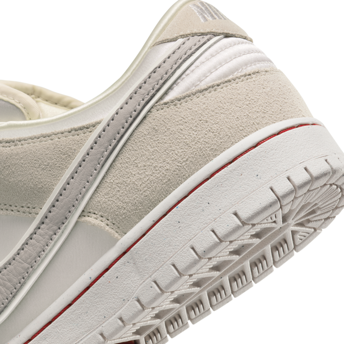 Nike SB Dunk Low City of Love Light Bone