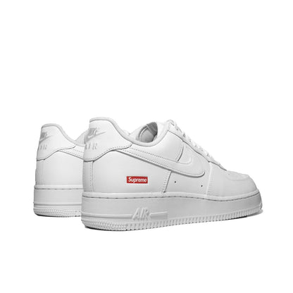 Nike Air Force 1 Low Supreme White