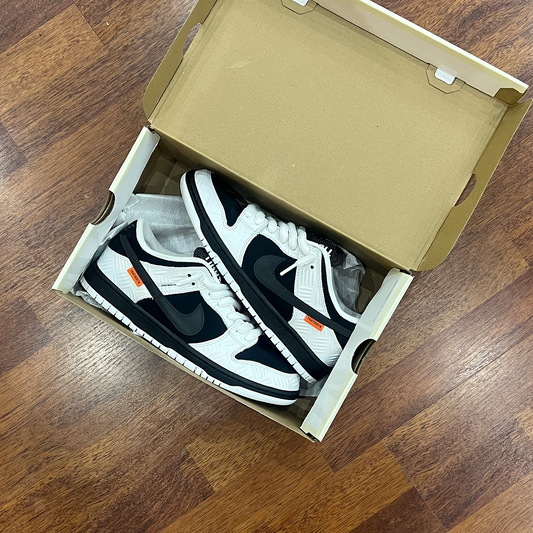 Nike SB Dunk Low TIGHTBOOTH Taglia 41 (Usate)