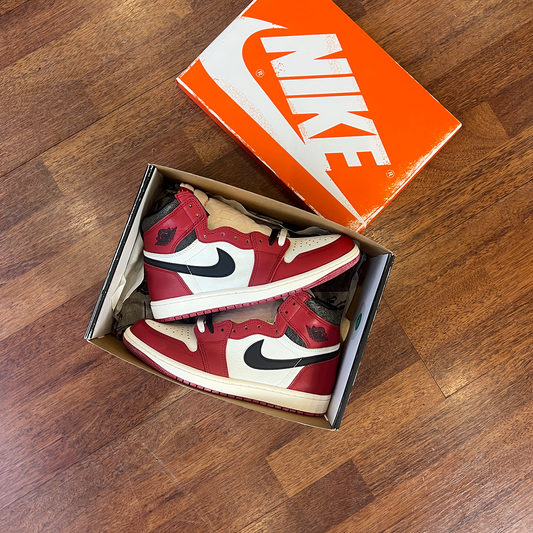 Jordan 4 Retro SP A Ma Maniére Violet Ore Size 42 (Used)