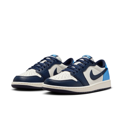 Jordan 1 Low OG Obsidian UNC