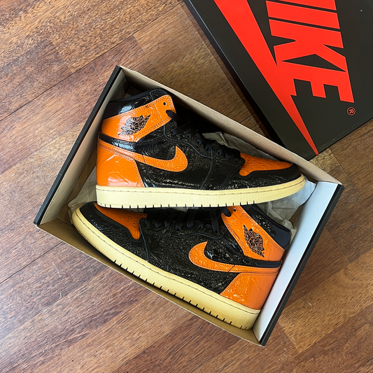 Jordan 4 Retro SP A Ma Maniére Violet Ore Size 42 (Used)