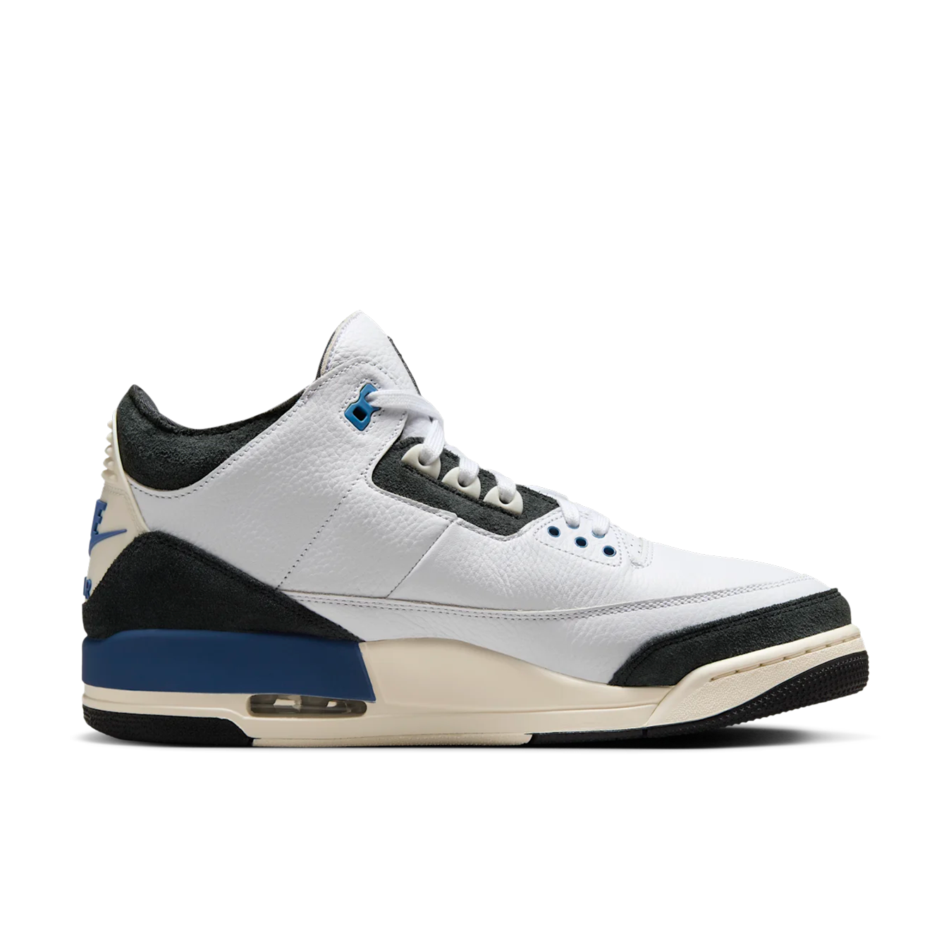 Air Jordan 3 Retro OG SP A Ma Maniére Diffused Blue