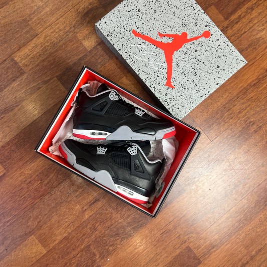 Jordan 4 Retro White Thunder Size 44 (Used)