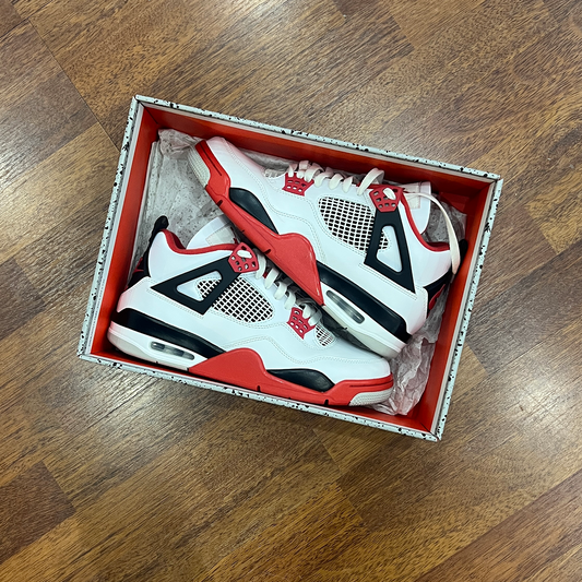 Jordan 4 Fire Red Taglia 42.5 (Usate)